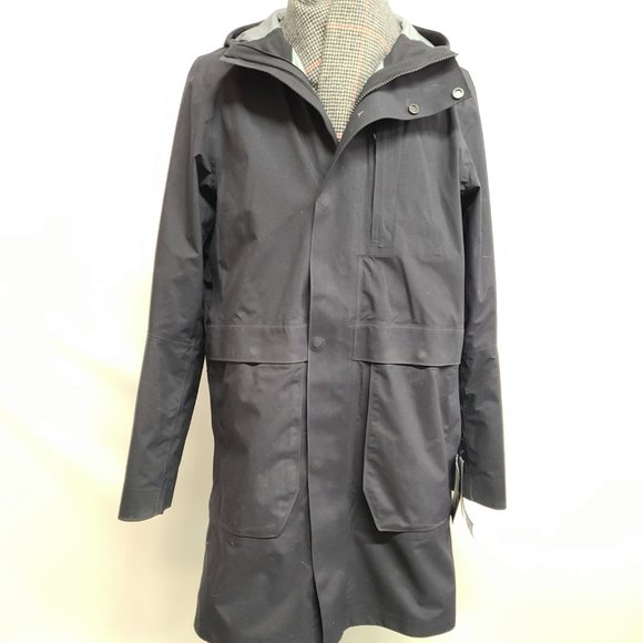 SOLD Mens Lululemon 3 in 1 Coat Size M - Picture 2 of 12